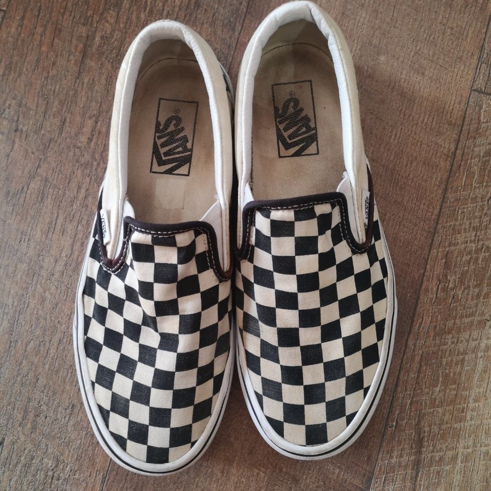 Vans - Picture 2 of 3